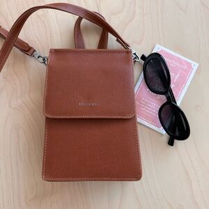 Matt & Nat Warm Brown Crossbody Phone Pouch